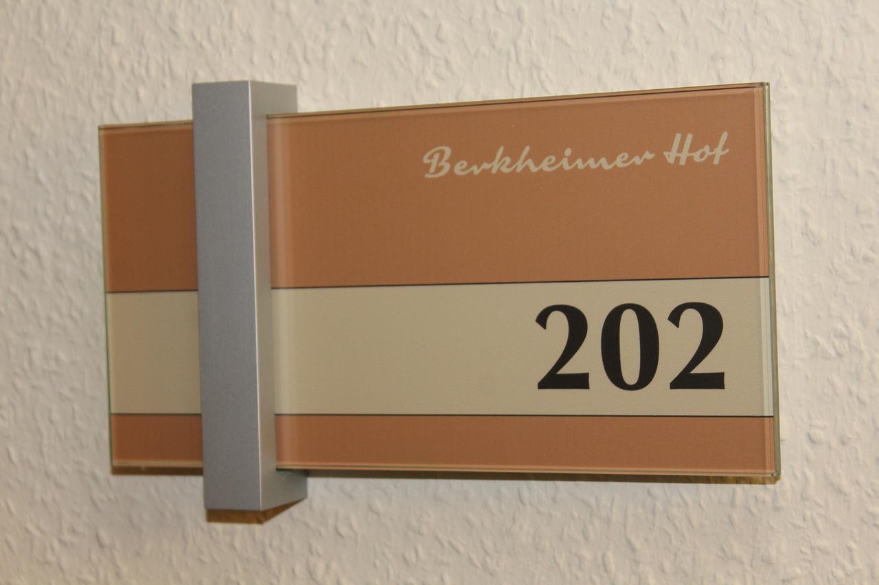 Hotel Berkheimer Hof Esslingen am Neckar Exteriör bild